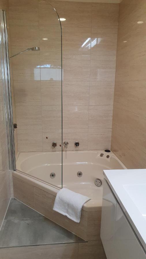וונטירנה סאות' Hotel Cavalier מראה חיצוני תמונה