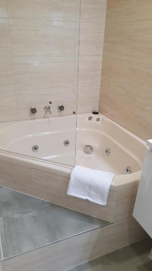 וונטירנה סאות' Hotel Cavalier מראה חיצוני תמונה